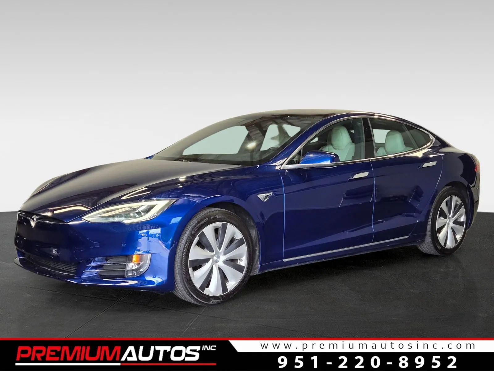 Used 2020 Tesla Model S Long Range AWD/4WD image 1