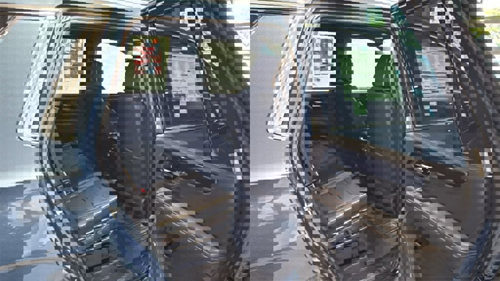 New 2026 GMC Yukon Elevation image 14