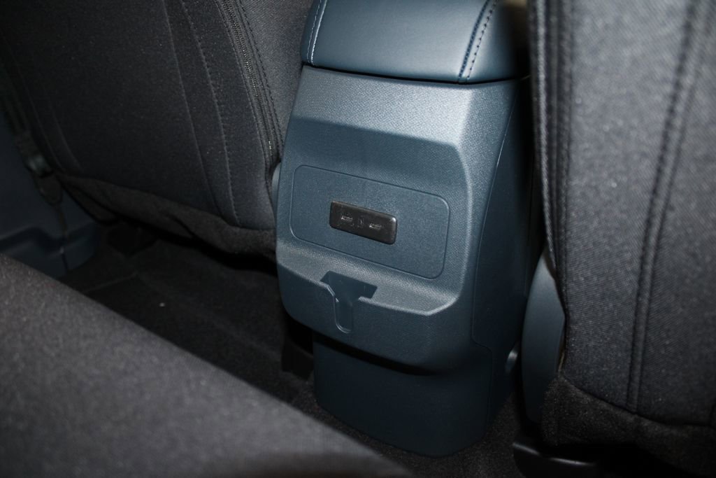 New 2025 Ford Maverick XL w/ Equipment Group 101A image 31