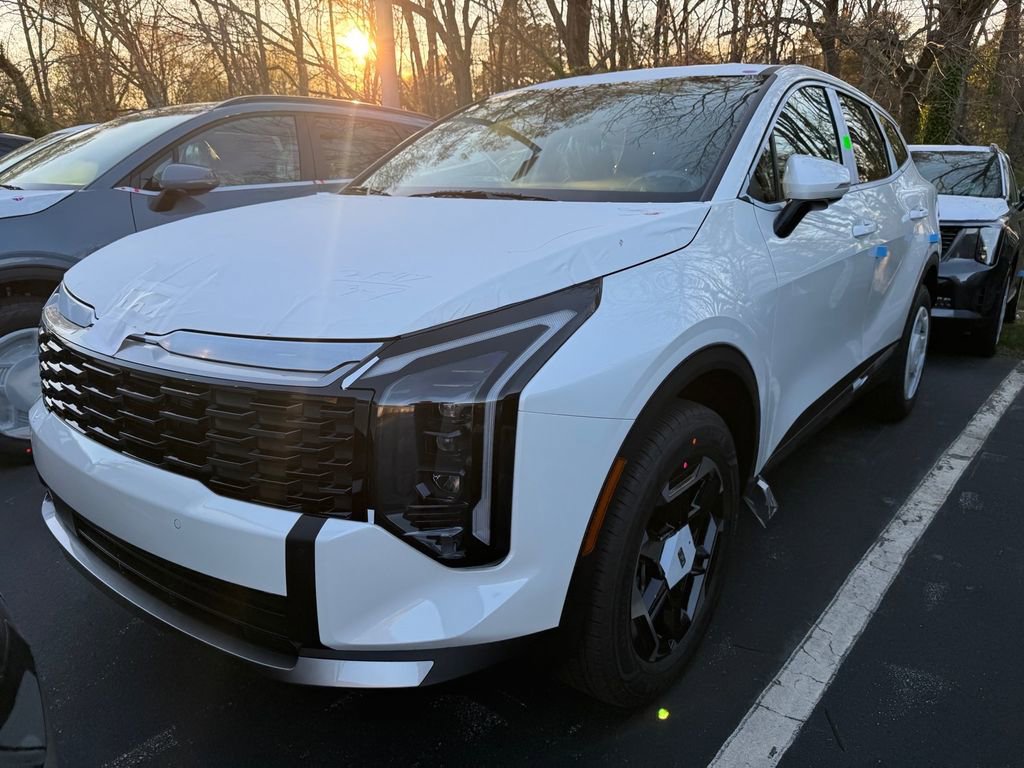 New 2026 Kia Sportage S image 9