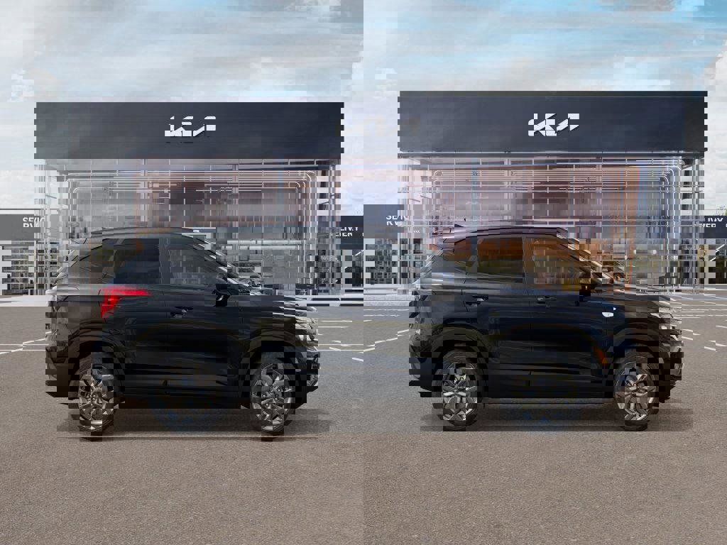 New 2026 Kia Seltos LX image 7