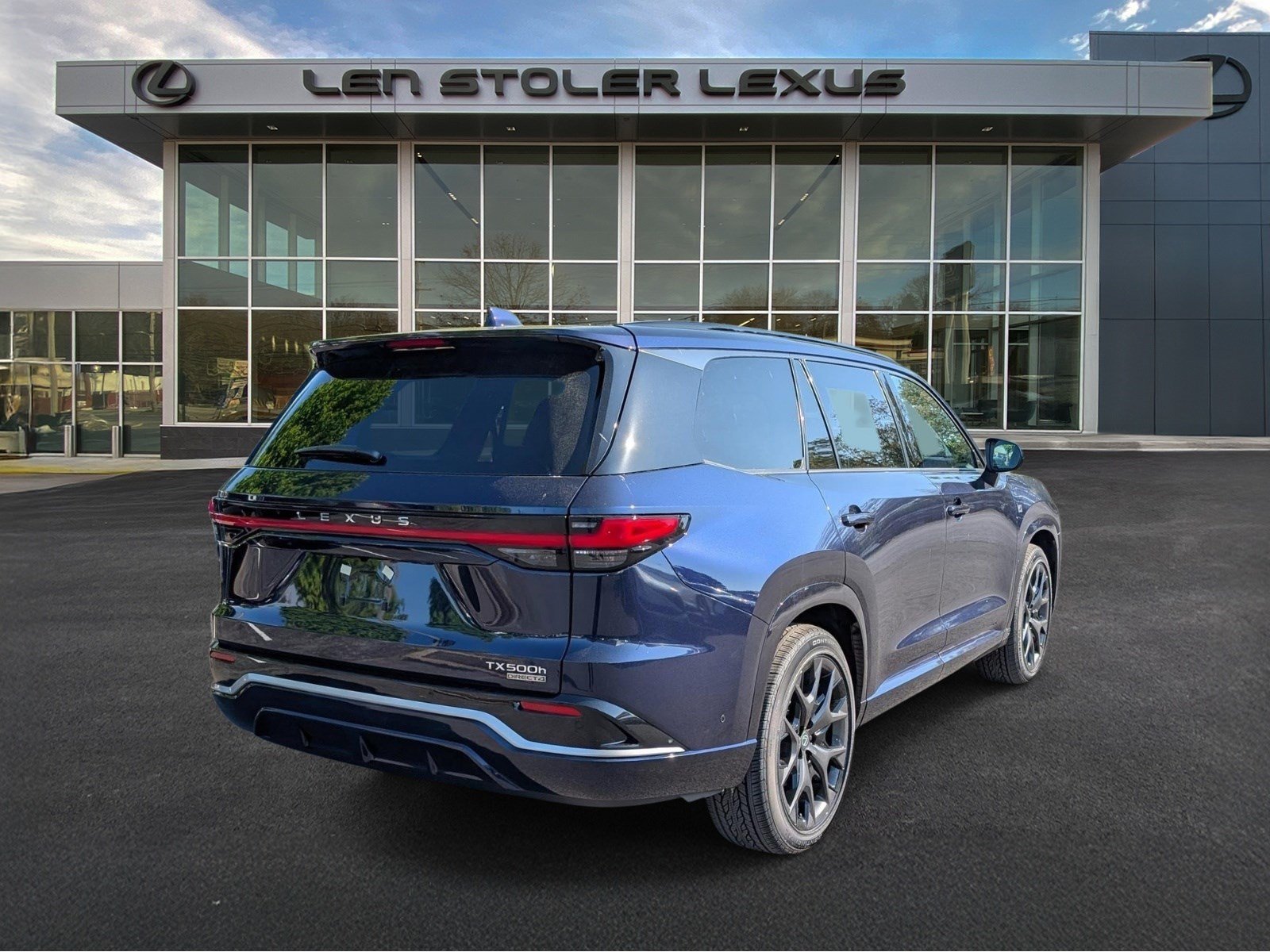 New 2026 Lexus TX 500h AWD w/ Technology Package video 2