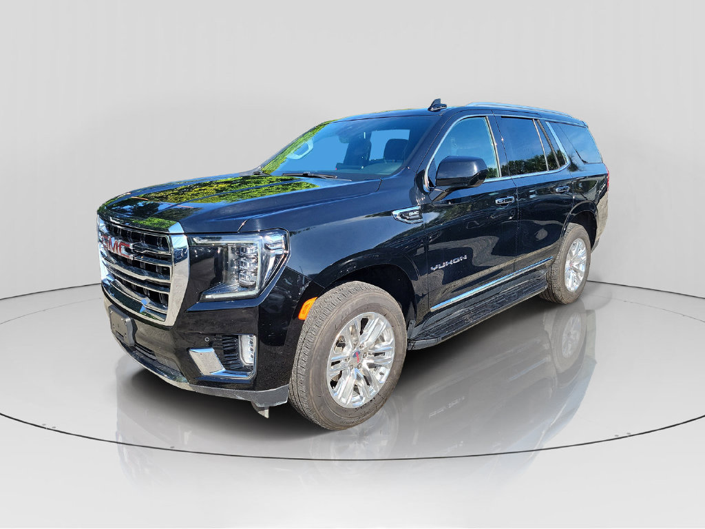 Used 2024 GMC Yukon SLT AWD/4WD image 3