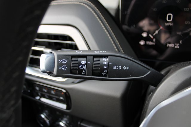 New 2026 GMC Yukon XL Elevation w/ Elevation Premium Package image 23