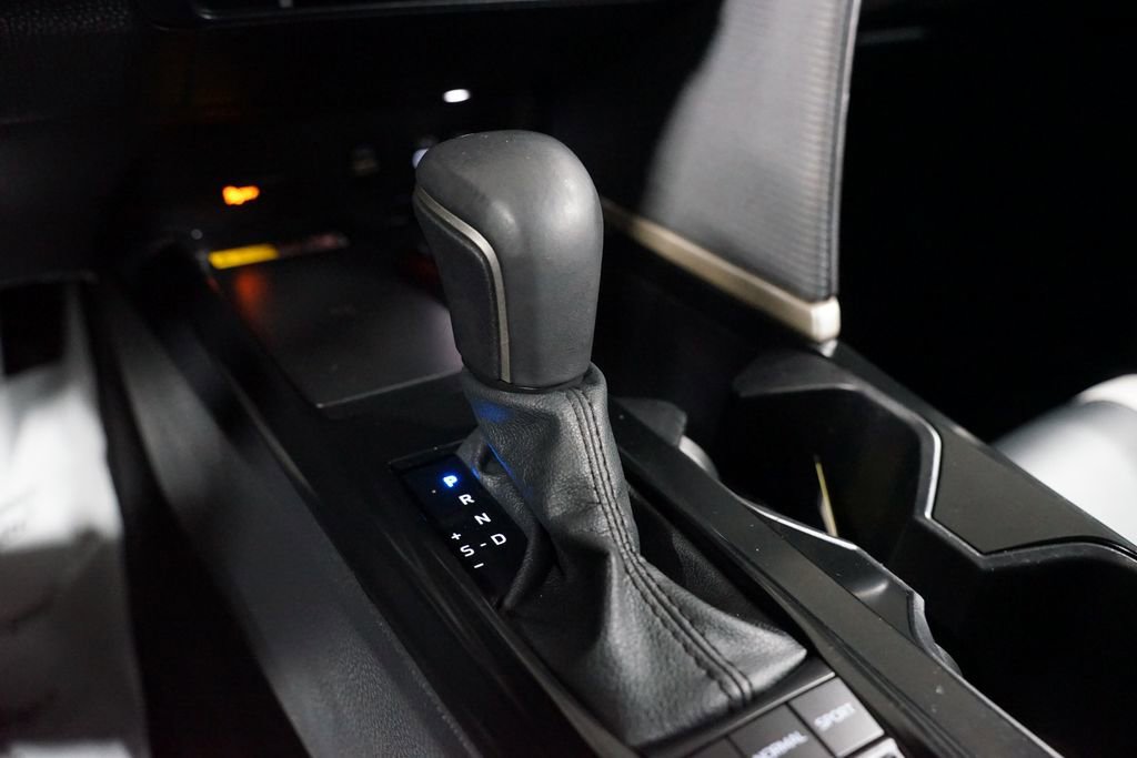 Certified 2025 Toyota Camry SE image 22