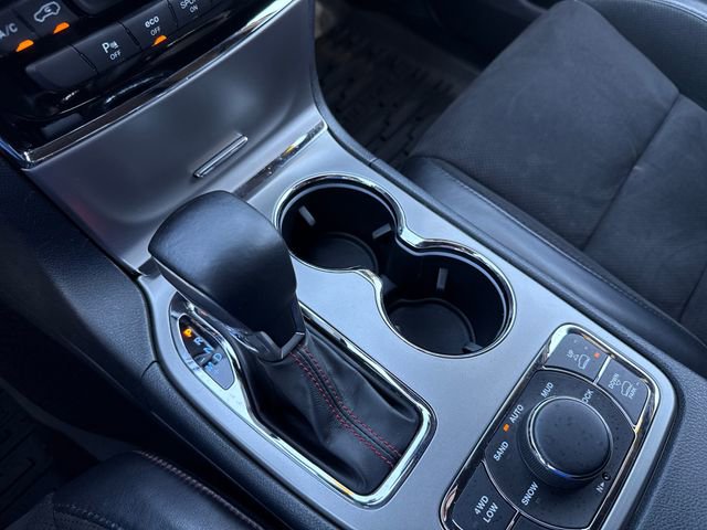Used 2020 Jeep Grand Cherokee Trailhawk AWD/4WD image 31