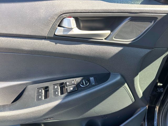 Used 2018 Hyundai Tucson SEL Plus FWD image 25