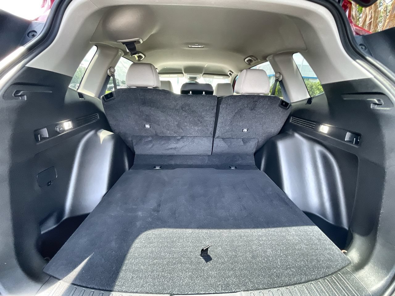Used 2025 Honda CR-V LX image 24