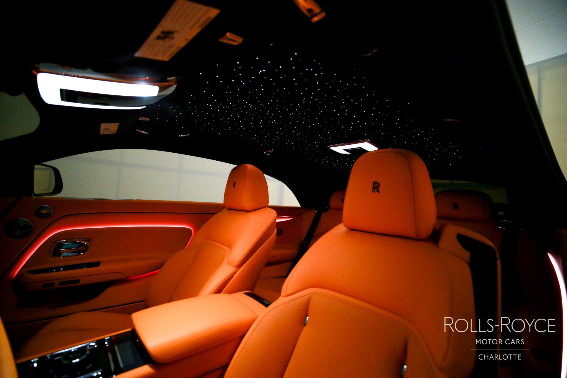 Used 2025 Rolls-Royce Spectre Black Badge w/ Spectre Enhancement Package image 30