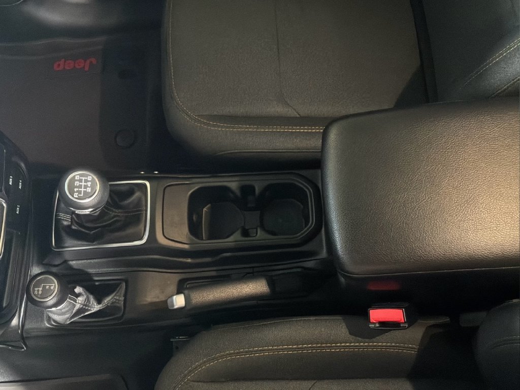 Certified 2024 Jeep Wrangler Sport AWD/4WD image 30