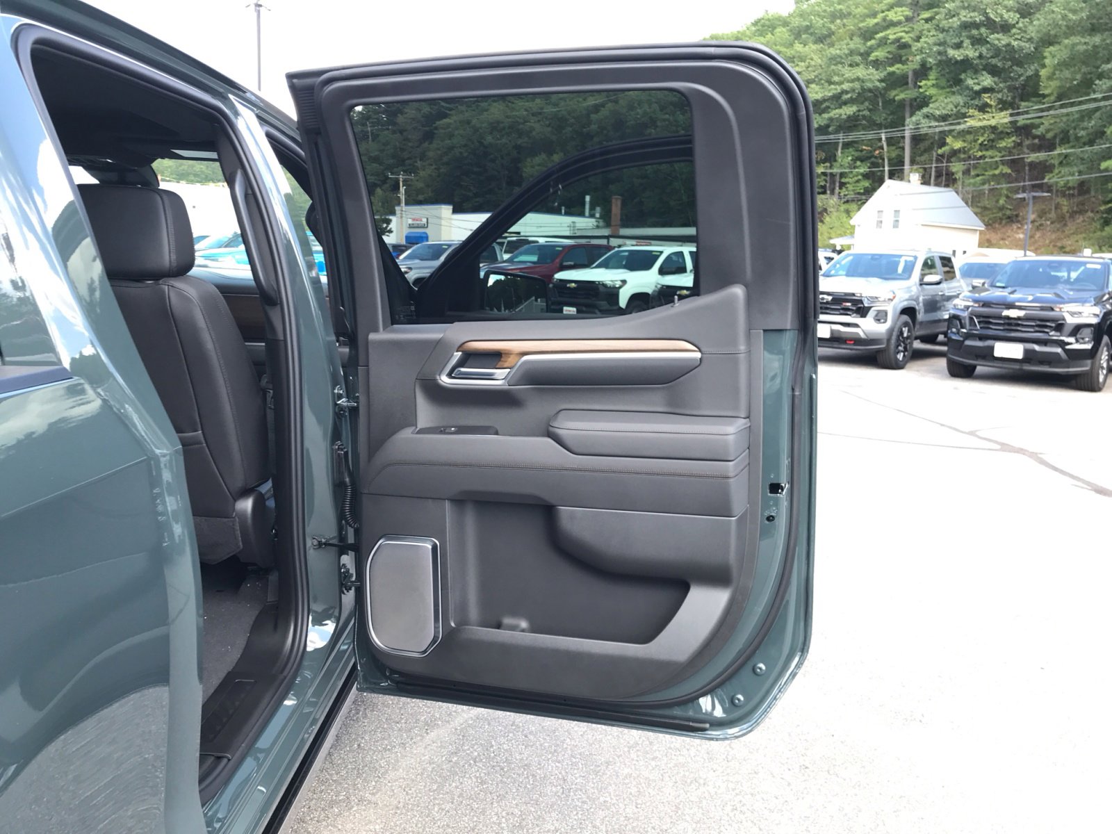 New 2026 Chevrolet Silverado 1500 High Country w/ High Country Premium Package image 26