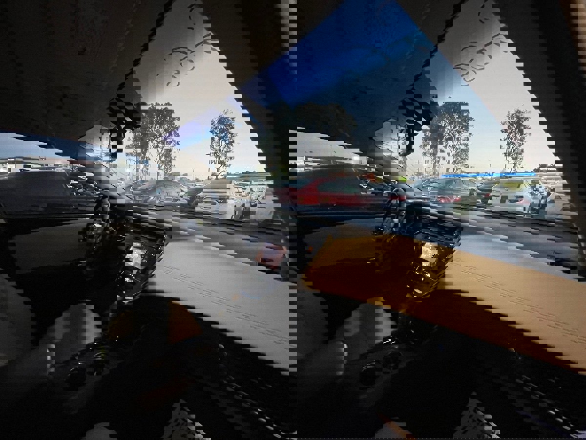 Used 2016 Toyota Avalon XLE Premium image 12