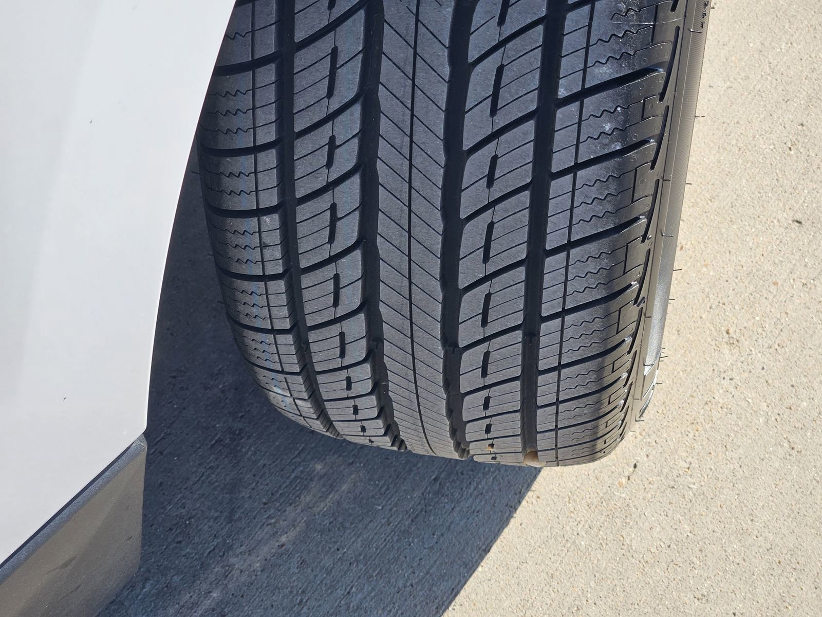 Used 2022 Chevrolet Equinox RS image 14