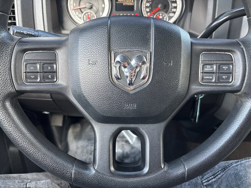Used 2014 RAM 1500 Express AWD/4WD image 45