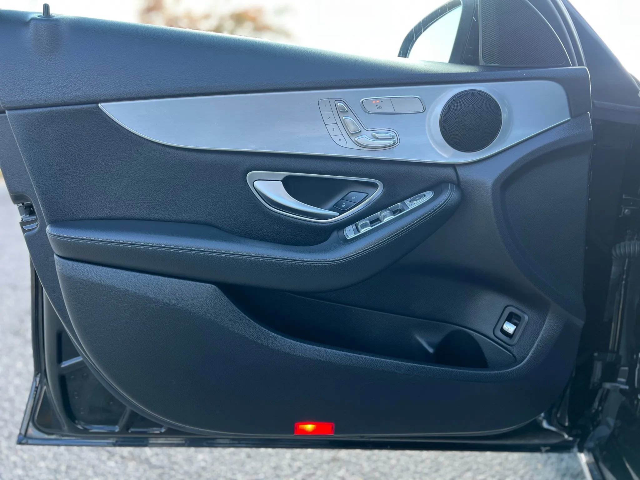 Used 2018 Mercedes-Benz C 300 4MATIC Sedan image 17