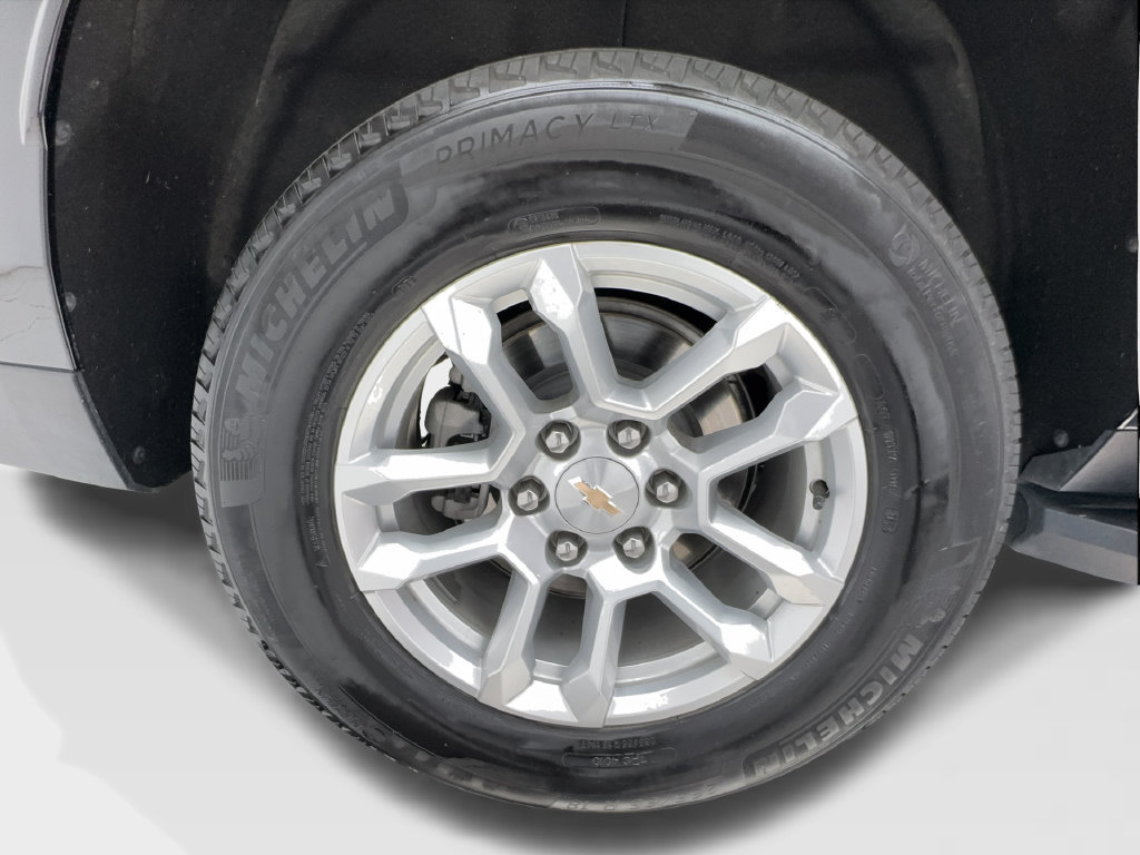 Used 2025 Chevrolet Tahoe LT RWD image 18