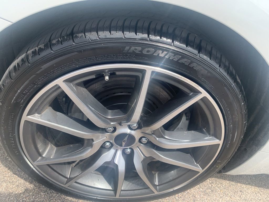 Used 2025 Genesis G70 2.5T AWD/4WD image 30