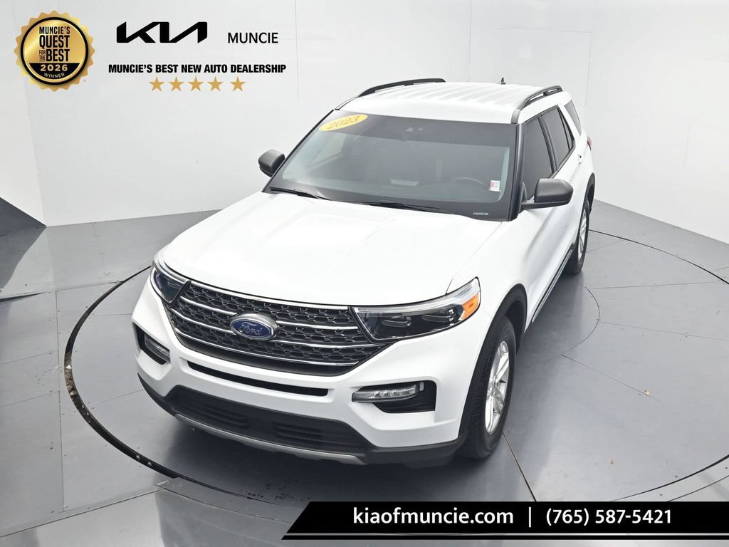 Used 2023 Ford Explorer XLT w/ Equipment Group 202A RWD image 45