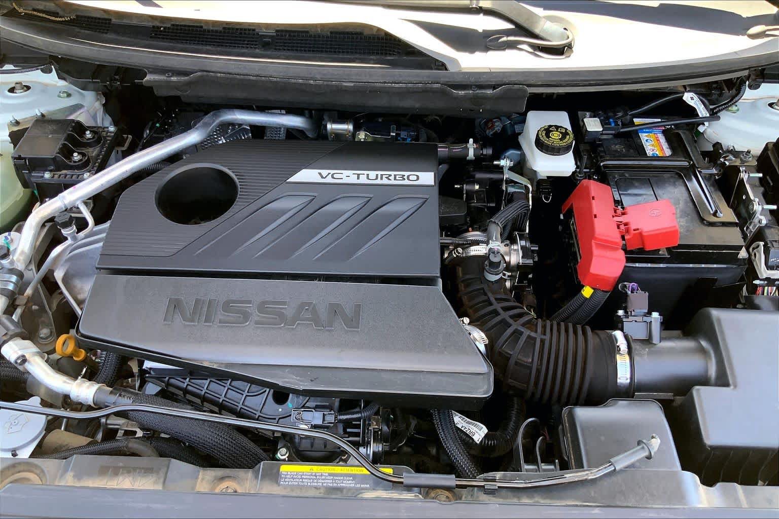 Used 2025 Nissan Rogue Platinum w/ Tech Package FWD image 34