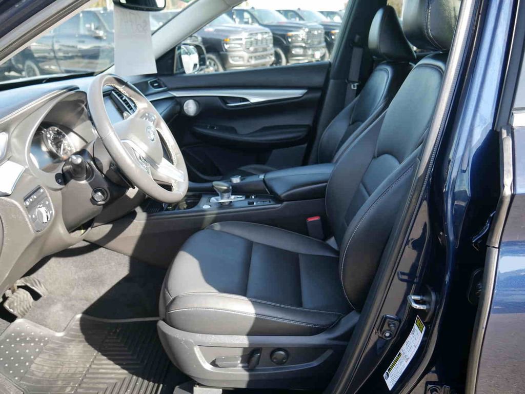 Used 2020 INFINITI QX50 Sensory w/ Proactive Package image 30