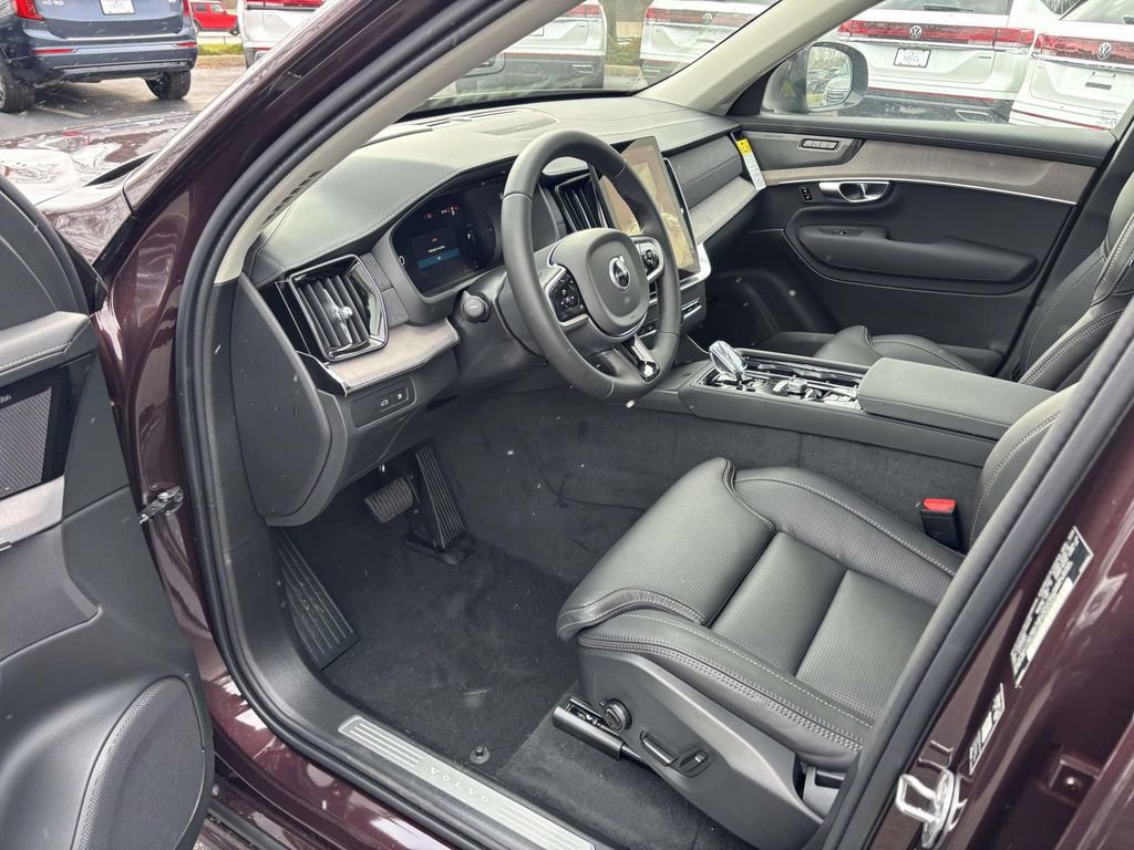 New 2026 Volvo XC90 T8 Ultra w/ Protection Package Premier image 24