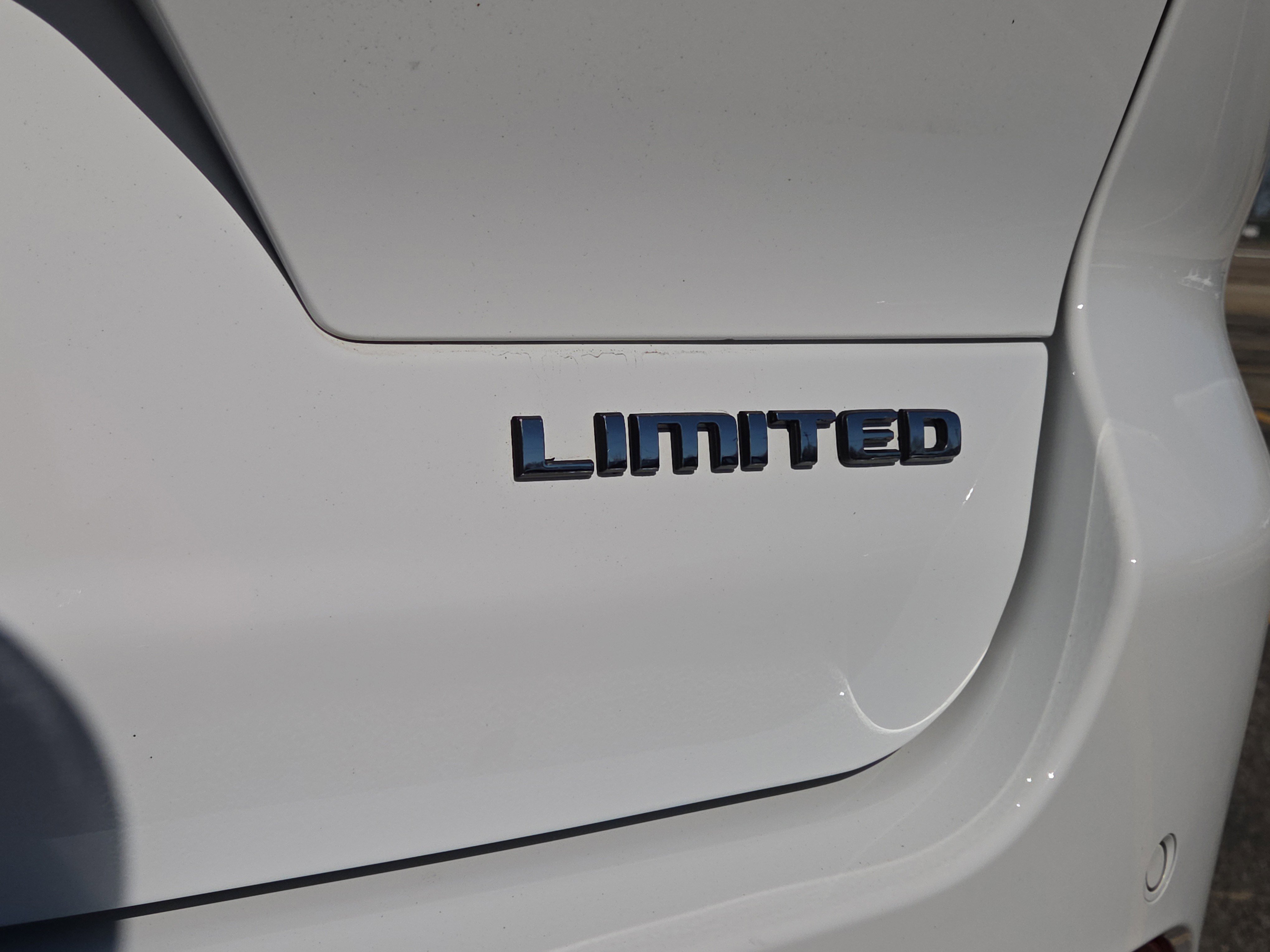 Used 2023 Jeep Grand Cherokee L Limited image 4
