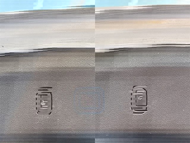 Used 2023 Buick Enclave Premium w/ Experience Buick Package image 17