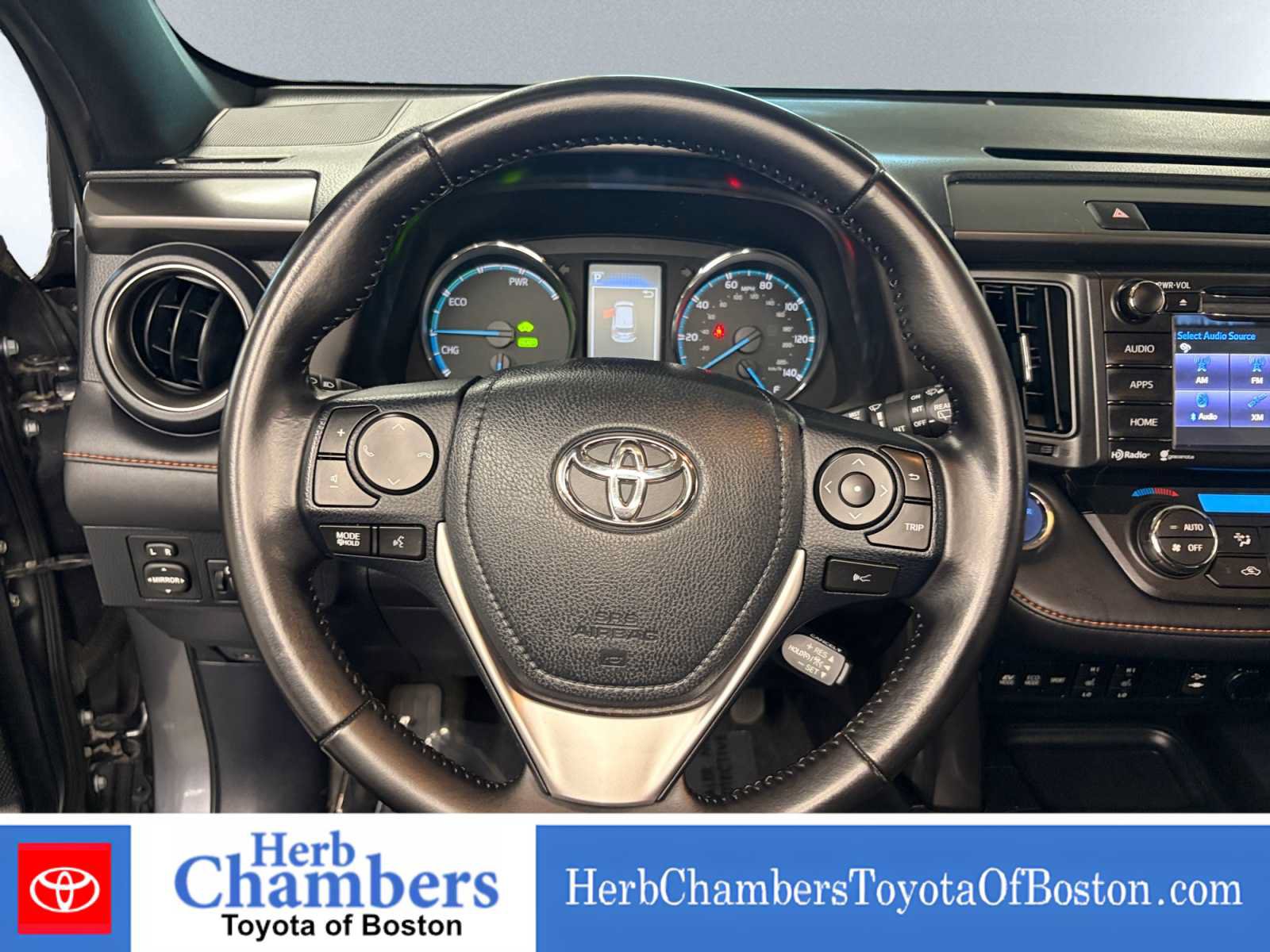 Used 2017 Toyota RAV4 SE AWD/4WD image 17