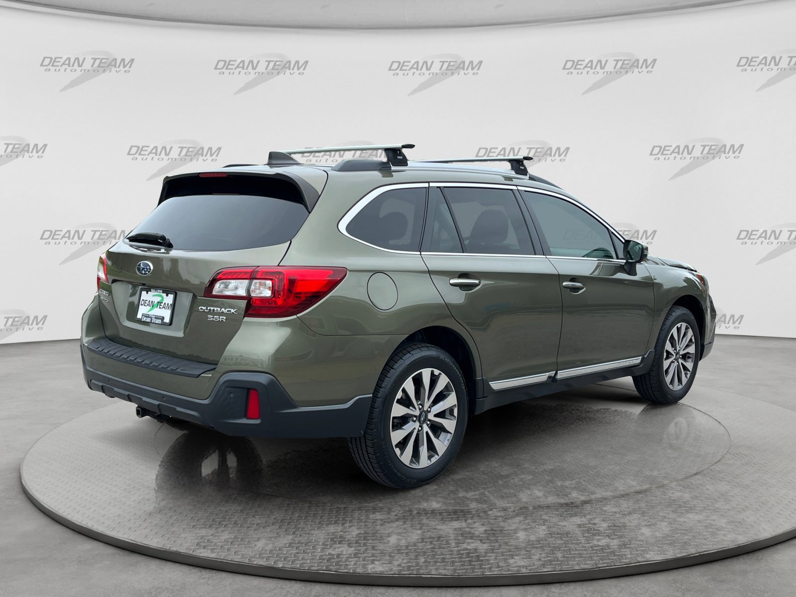 Used 2019 Subaru Outback 3.6R Touring w/ Popular Package #3A AWD/4WD image 7