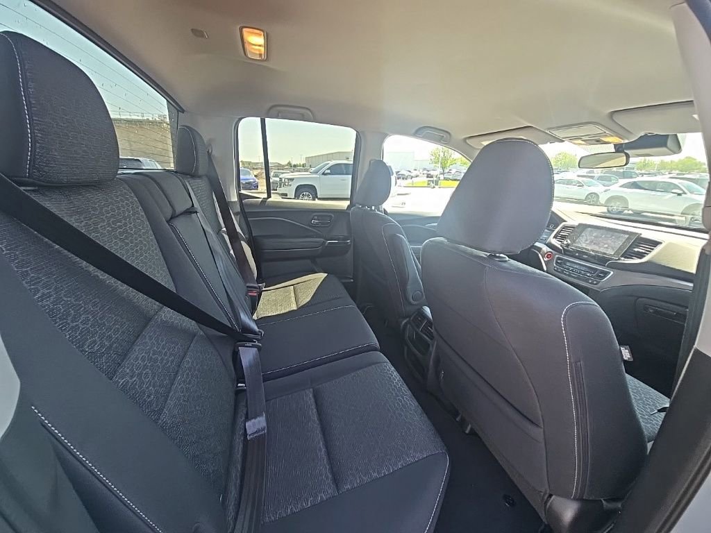 Certified 2023 Honda Ridgeline Sport image 30