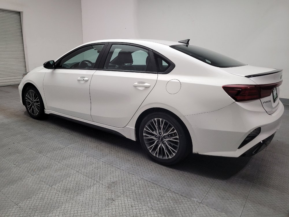 Used 2023 Kia Forte GT-Line w/ GT-Line Premium Package FWD image 3