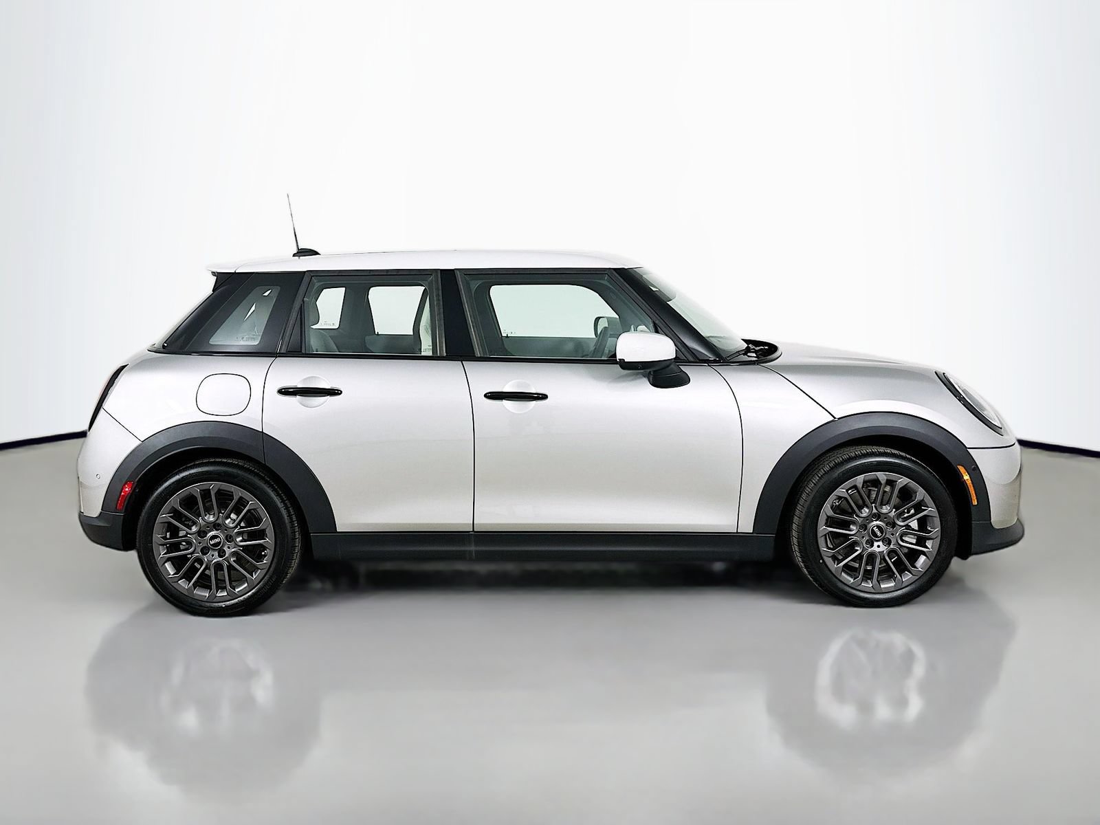 New 2026 MINI Cooper S FWD image 4
