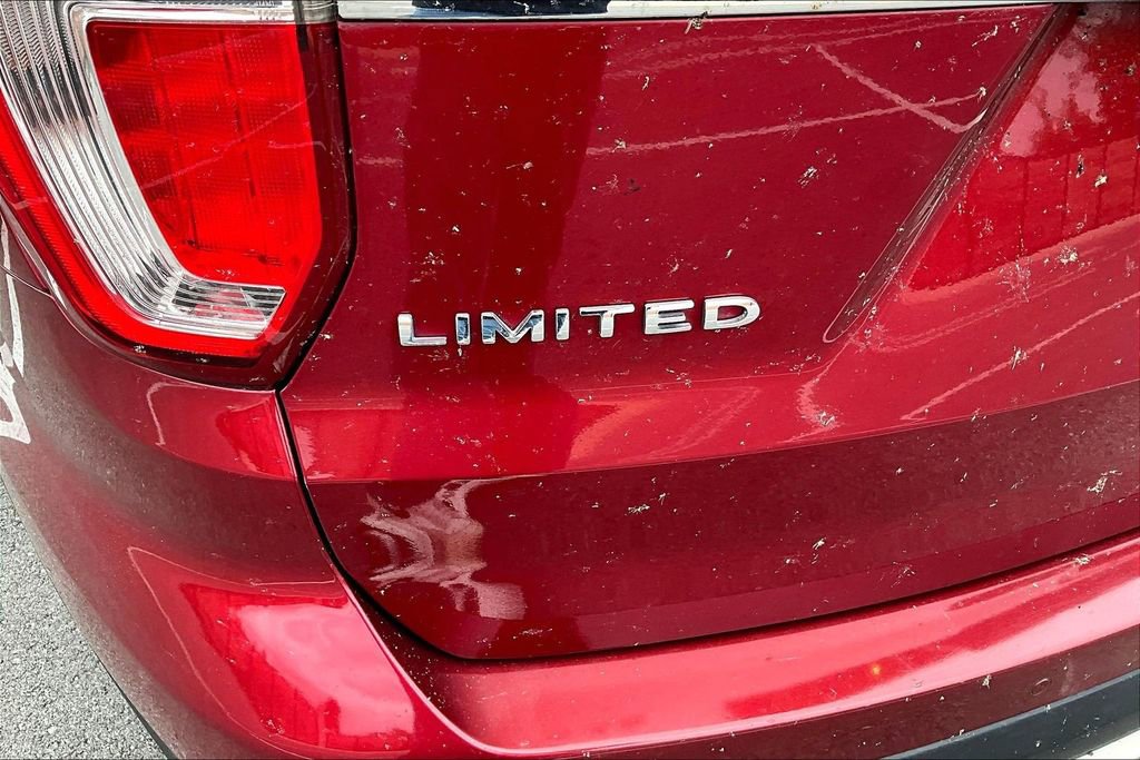 Used 2017 Ford Explorer Limited w/ Equipment Group 301A FWD image 24