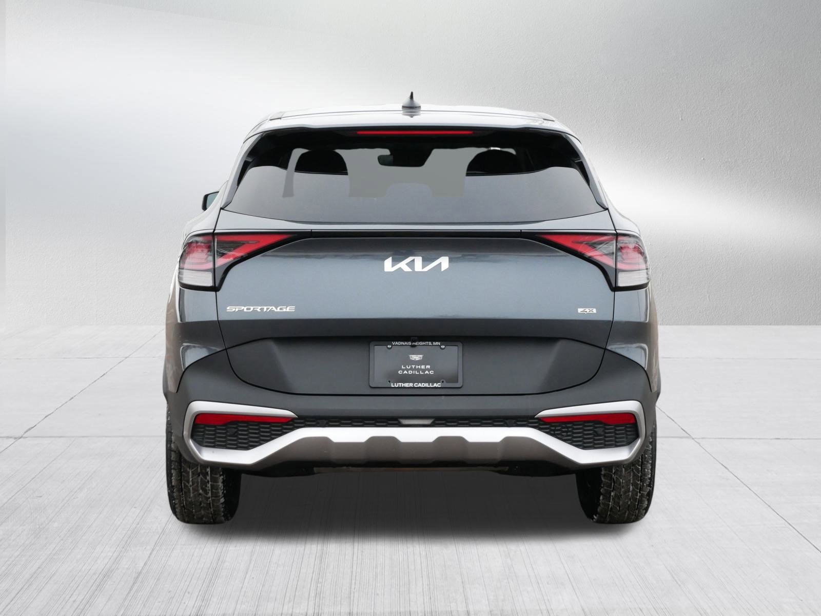 Used 2023 Kia Sportage LX image 6