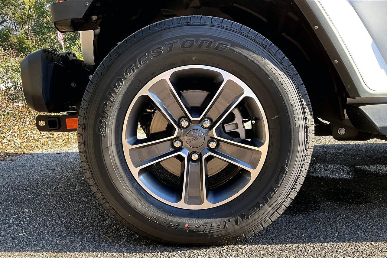 Used 2023 Jeep Wrangler Sahara w/ LED Lighting Group image 30