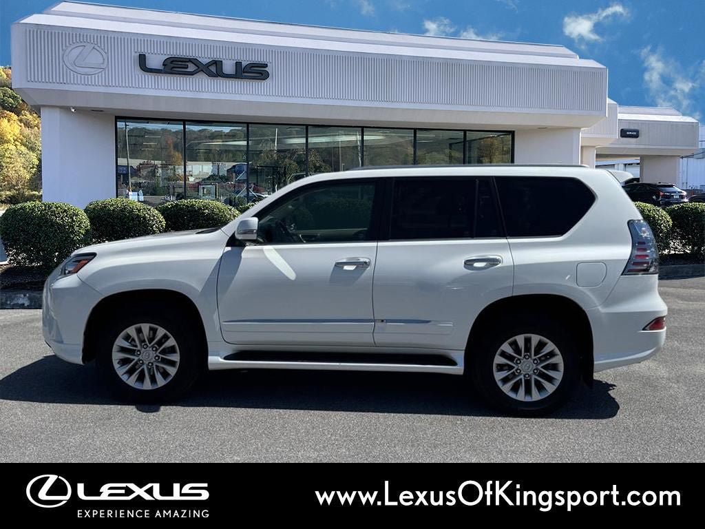 Used 2019 Lexus GX 460 Premium w/ Premium Package AWD/4WD image 2