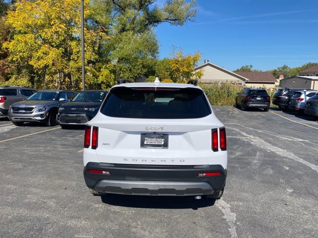 Certified 2022 Kia Sorento X-Line EX image 7