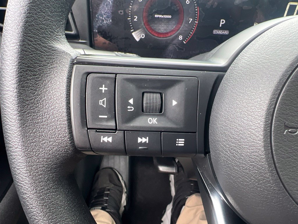 Certified 2025 Nissan Kicks S AWD/4WD image 52