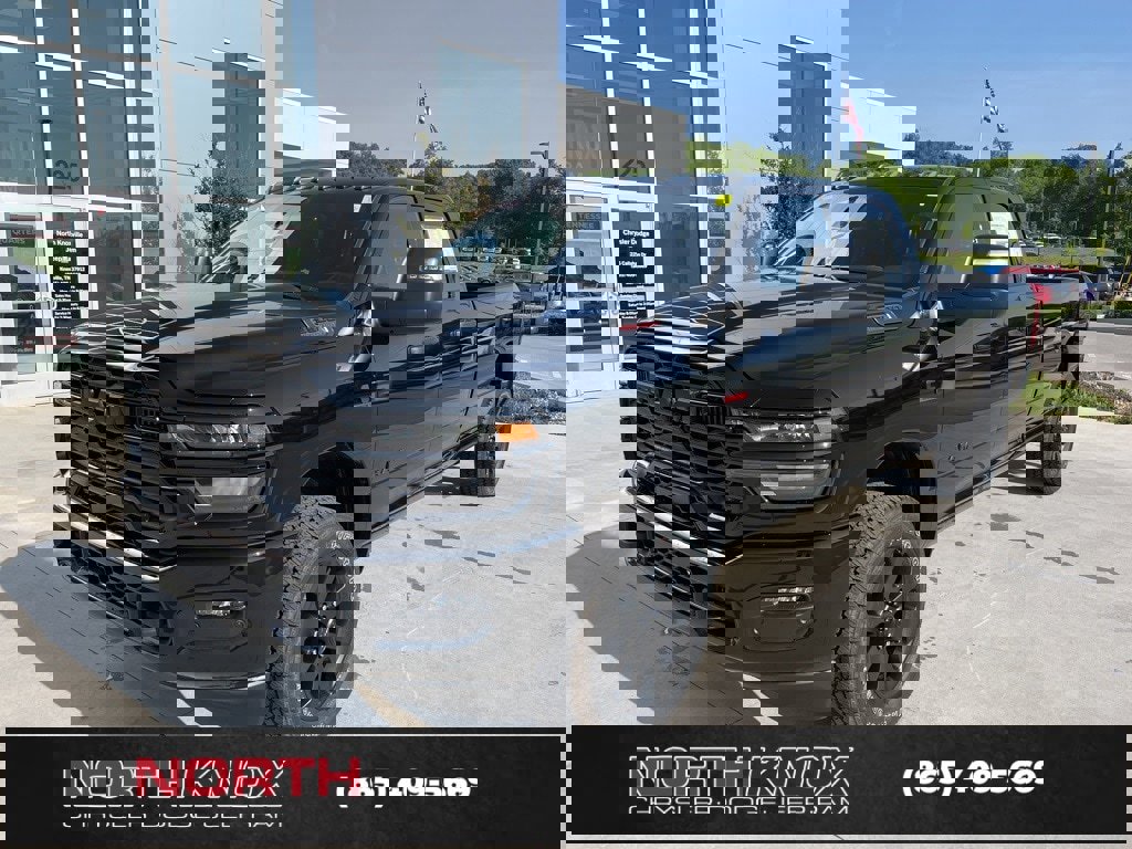 New 2025 RAM 3500 Big Horn image 1