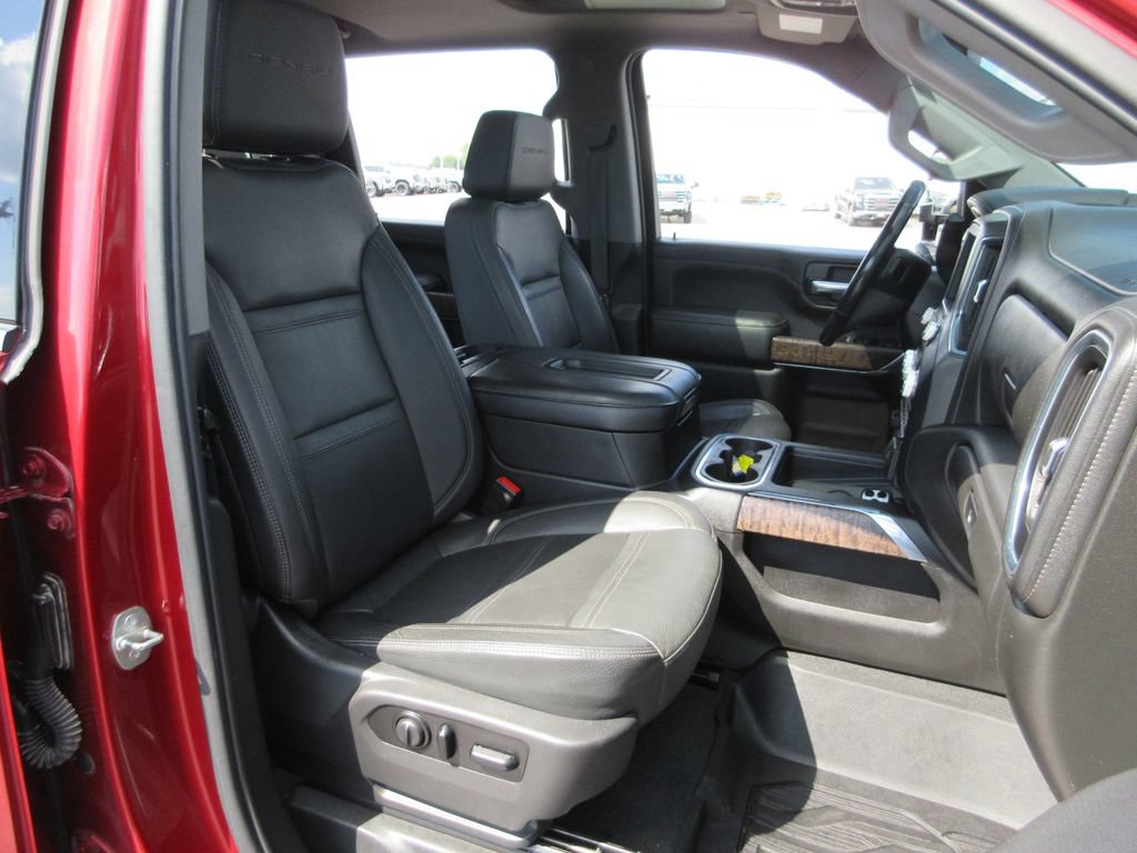Used 2021 GMC Sierra 2500 Denali w/ Denali Ultimate Package AWD/4WD image 25