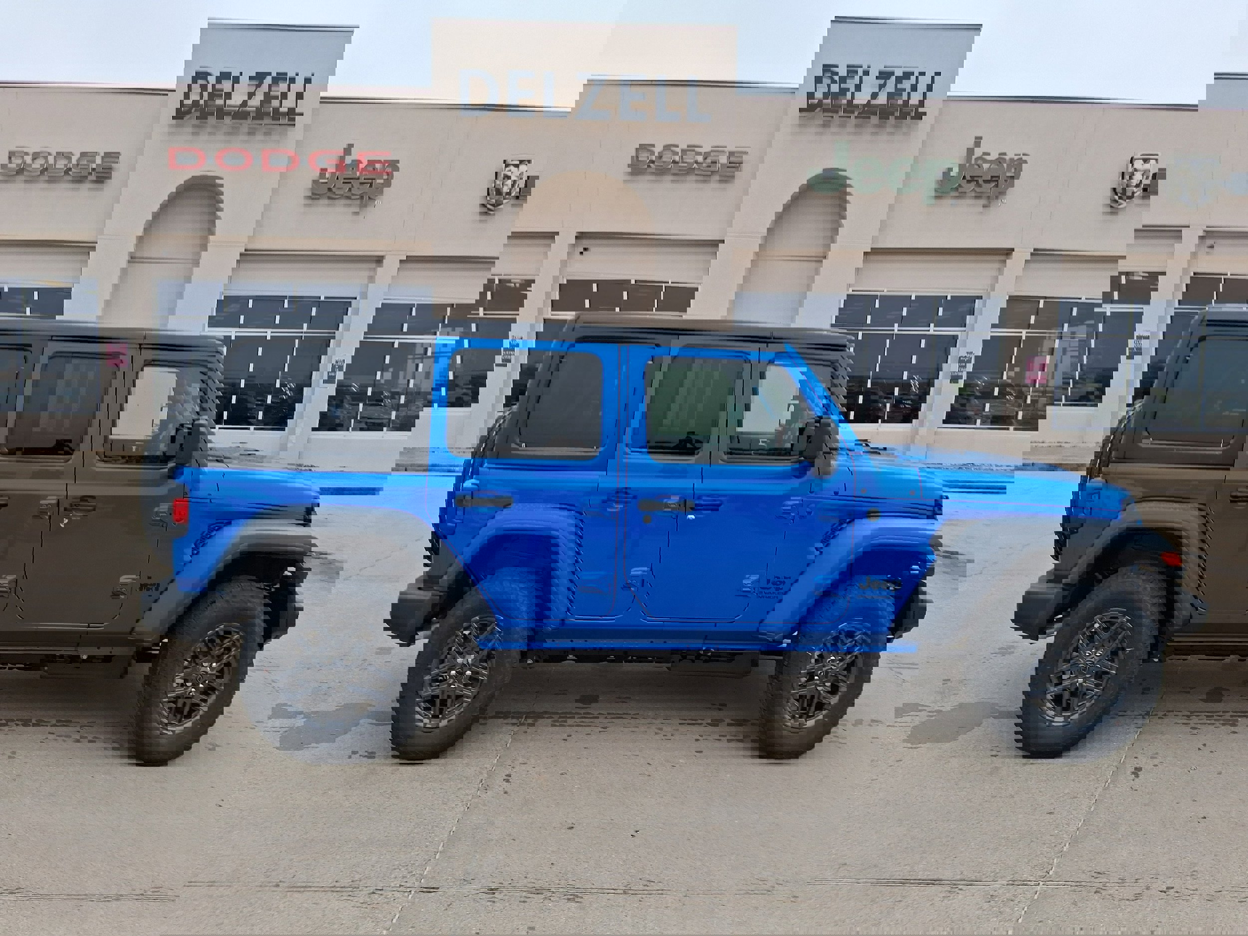 New 2026 Jeep Wrangler Unlimited Sport w/ Convenience Group