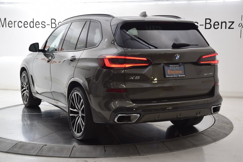 Used 2023 BMW X5 xDrive40i w/ M Sport Package AWD/4WD image 4