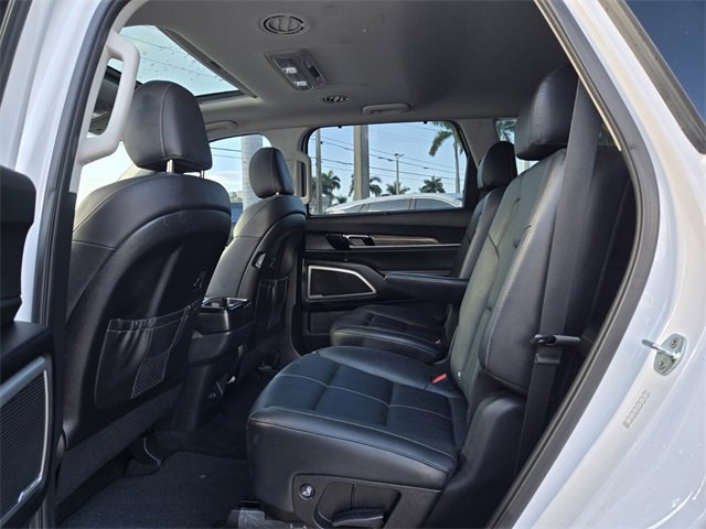Used 2021 Kia Telluride EX w/ EX Premium Package image 12