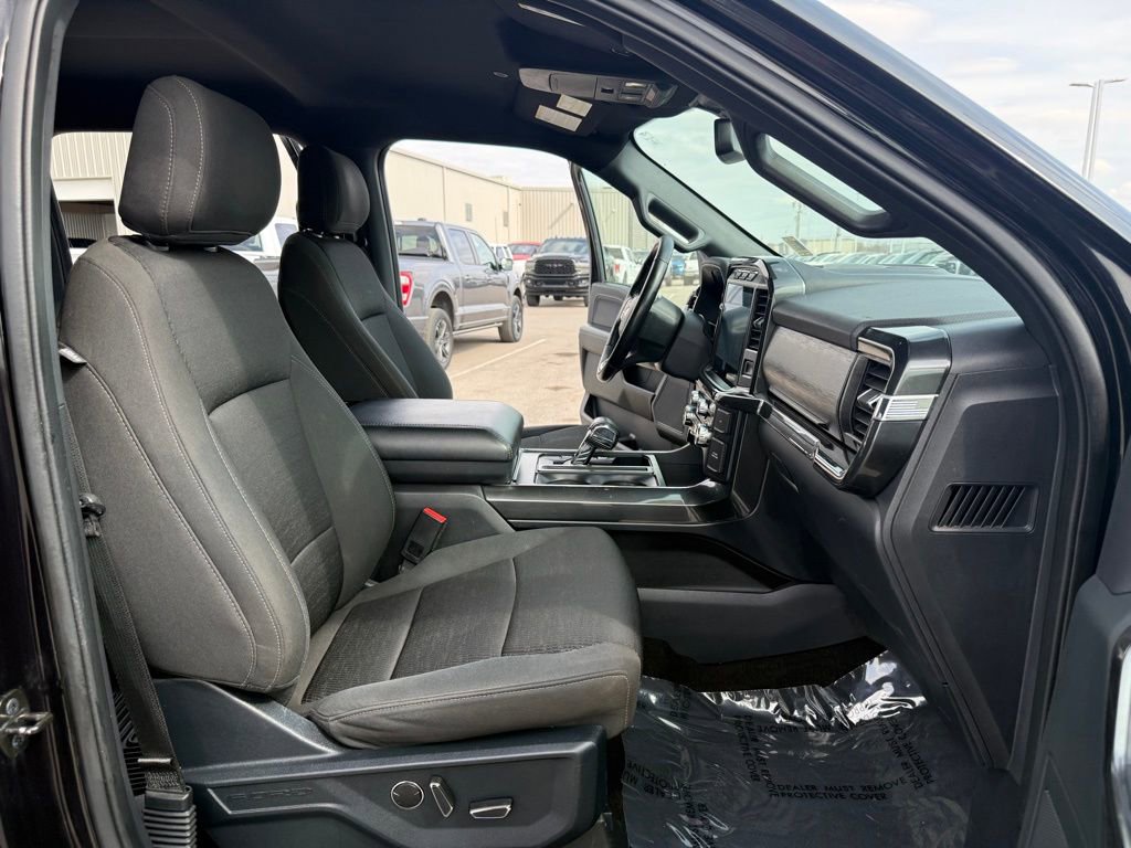 Used 2021 Ford F150 XLT w/ Equipment Group 302A High image 17