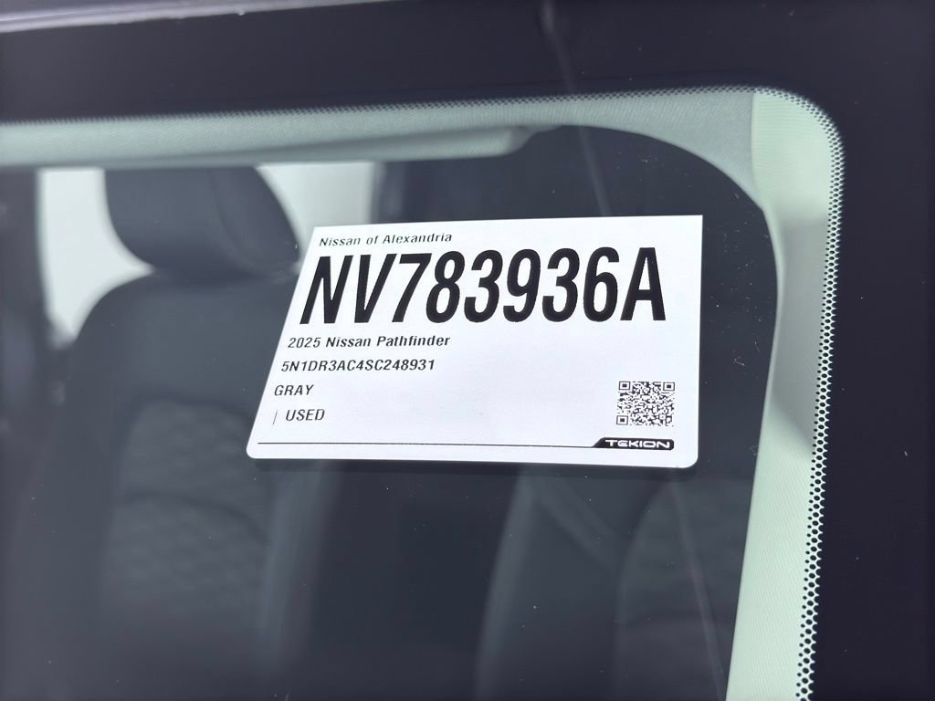 Certified 2025 Nissan Pathfinder S AWD/4WD image 34
