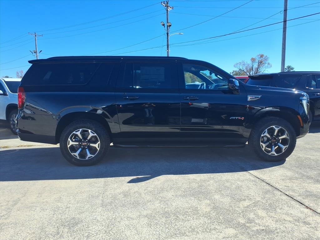 New 2026 GMC Yukon XL AT4 image 8