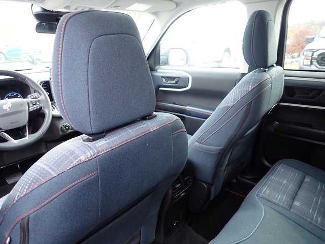 Used 2024 Ford Bronco Sport Heritage w/ Heritage Convenience Package image 17