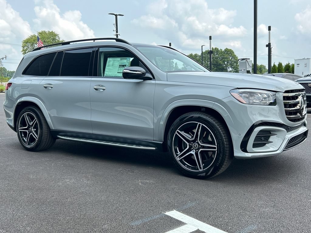 New 2026 Mercedes-Benz GLS 450 4MATIC image 2