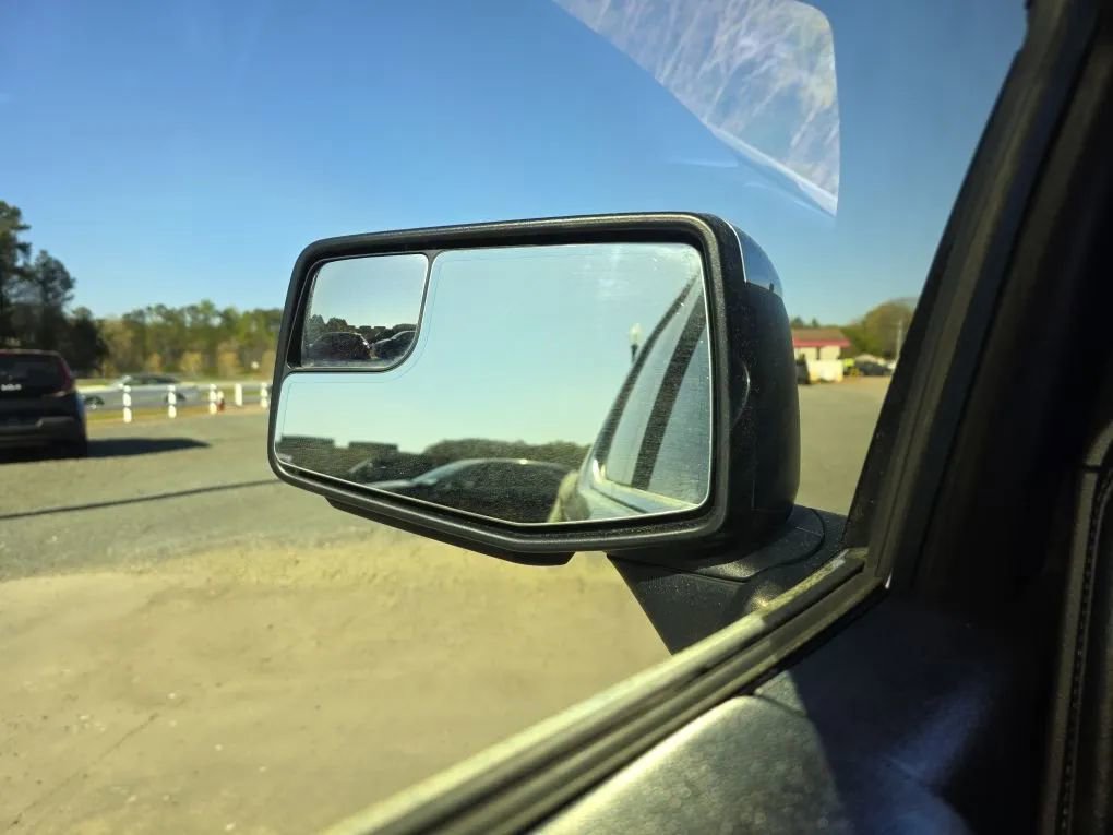 Used 2019 GMC Sierra 1500 SLT w/ SLT Premium Package image 25