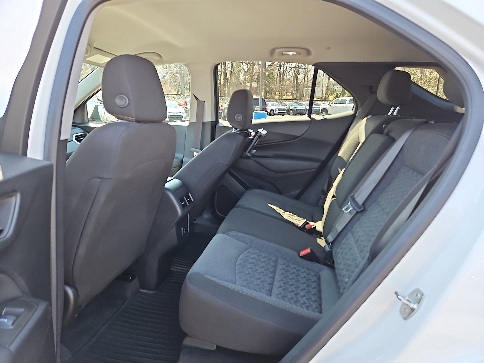 Used 2023 Chevrolet Equinox LT image 10